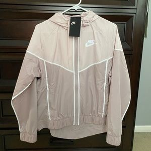 Nike windbreaker